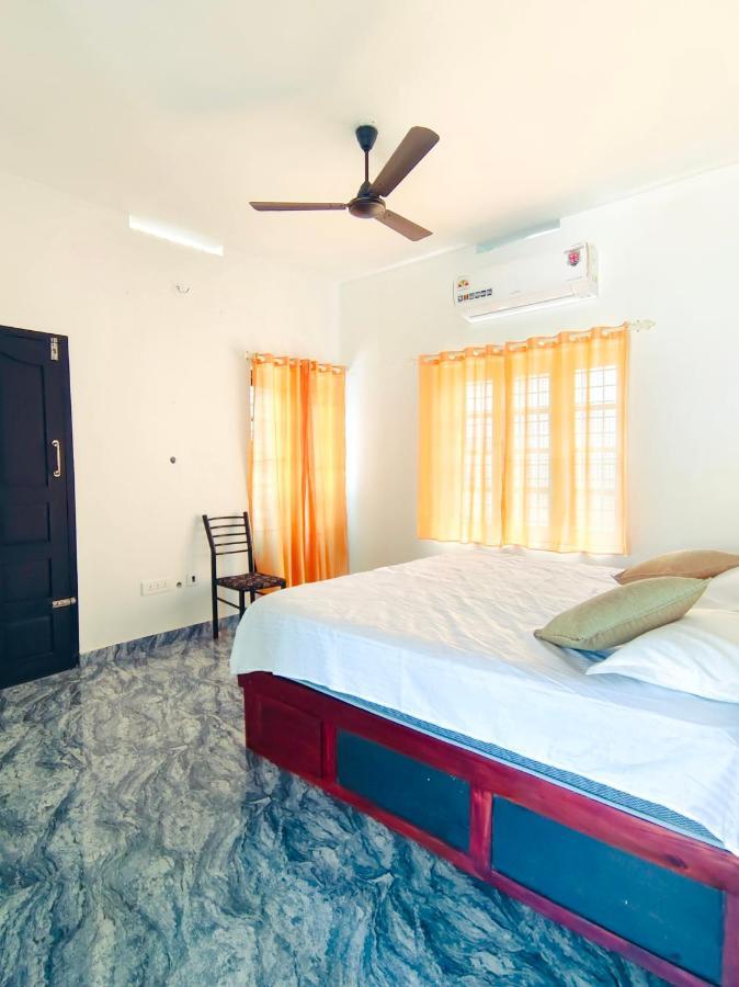 Malhar Marari Homestay Mararikulam Exterior photo